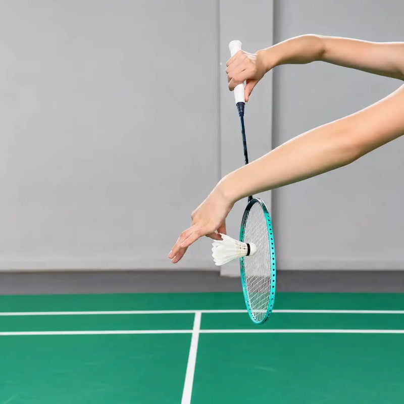 Badminton Serve for Beginners: Simple Tips to Serve Consistently